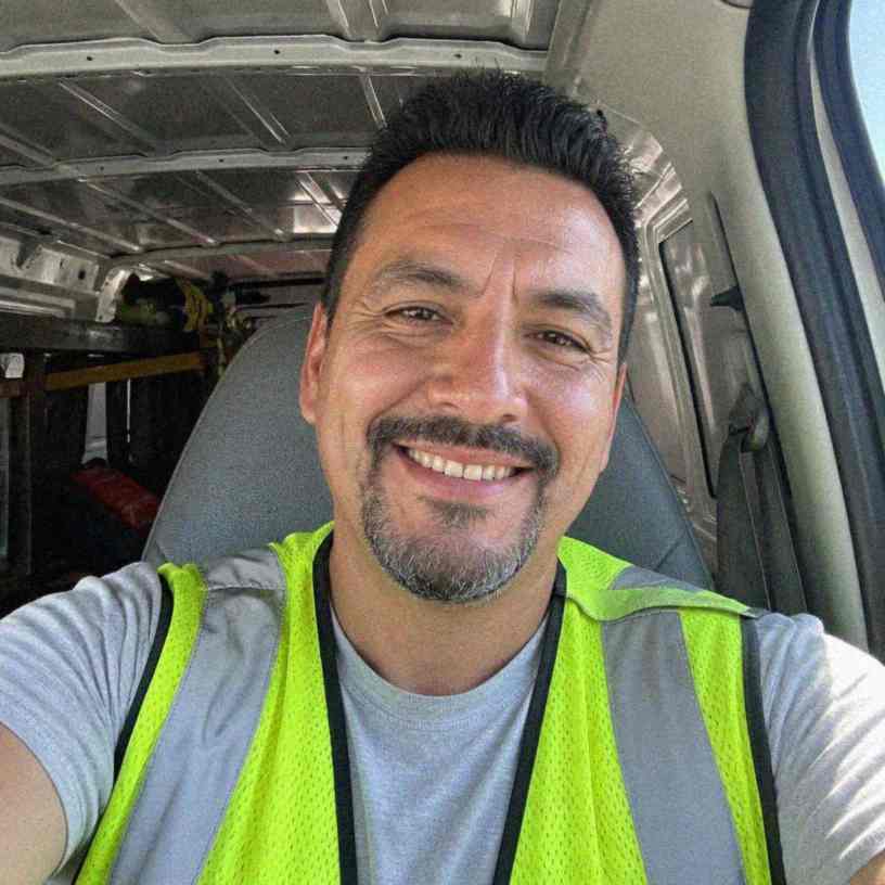 Roberto K.